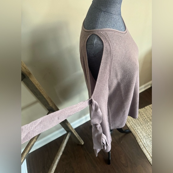 Listicle Cold Shoulder Cold Arm Pullover Sweater - Picture 11 of 11